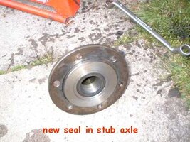 25 new seal in stub axle.JPG