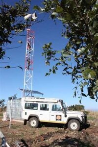 Landy at Guro repeater site, Mozambique.jpg